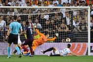Valencia v Arsenal - UEFA Europa League Semi Final : Second Leg